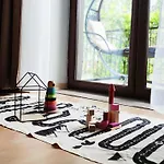Apartament Alvar *
