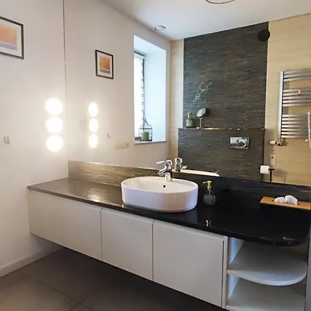 Alvar Apartment Czestochowa