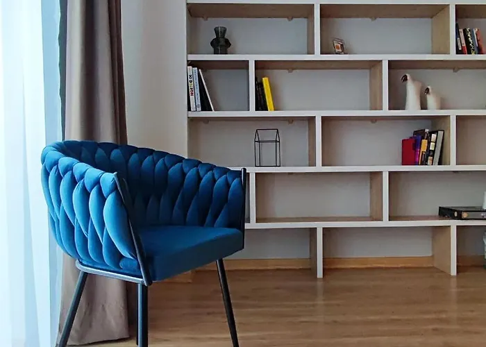 Alvar צ'סטוצ'ובה